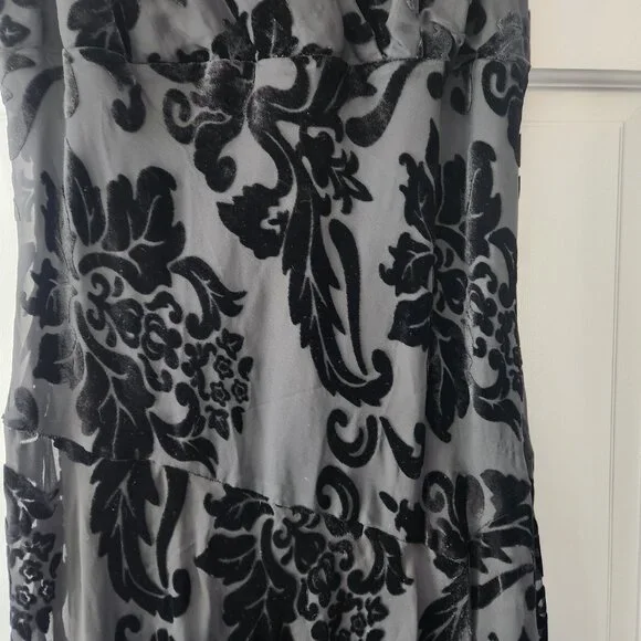 Black Velvet Brocade Burnout Asymmetrical Hem Dress - Worn once! Sz 16 - Picture 2 of 5